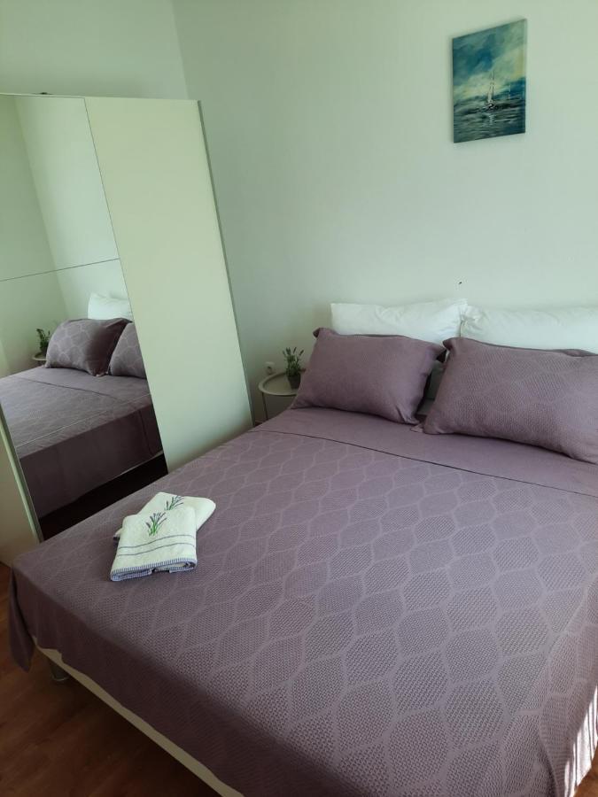 Bella Vista Apartman Komarna Kültér fotó