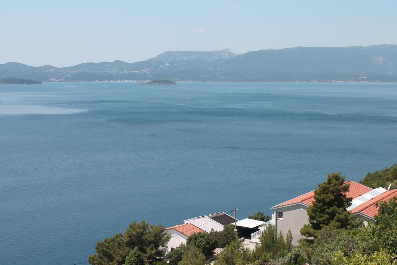 Bella Vista Apartman Komarna Kültér fotó
