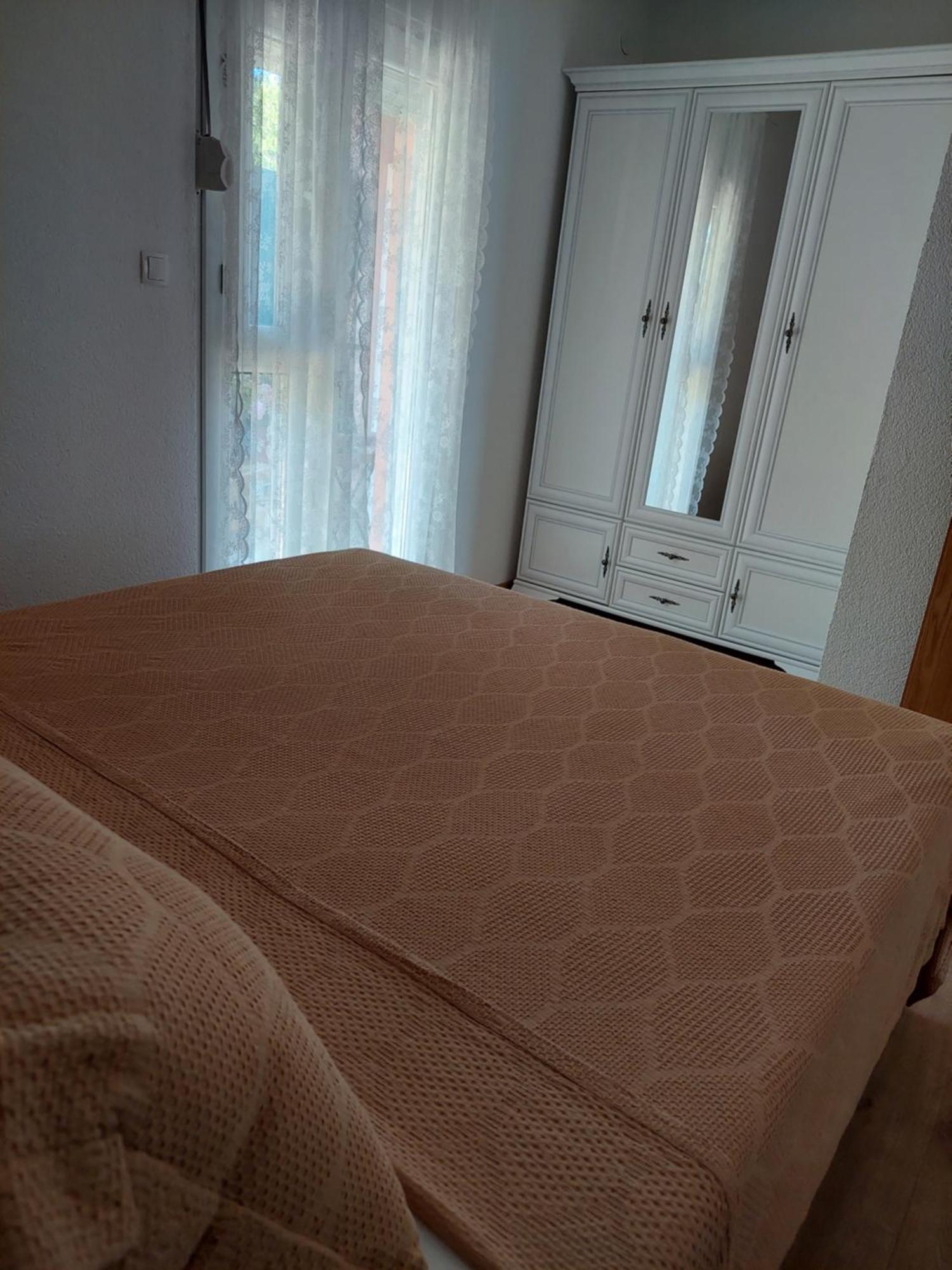 Bella Vista Apartman Komarna Kültér fotó